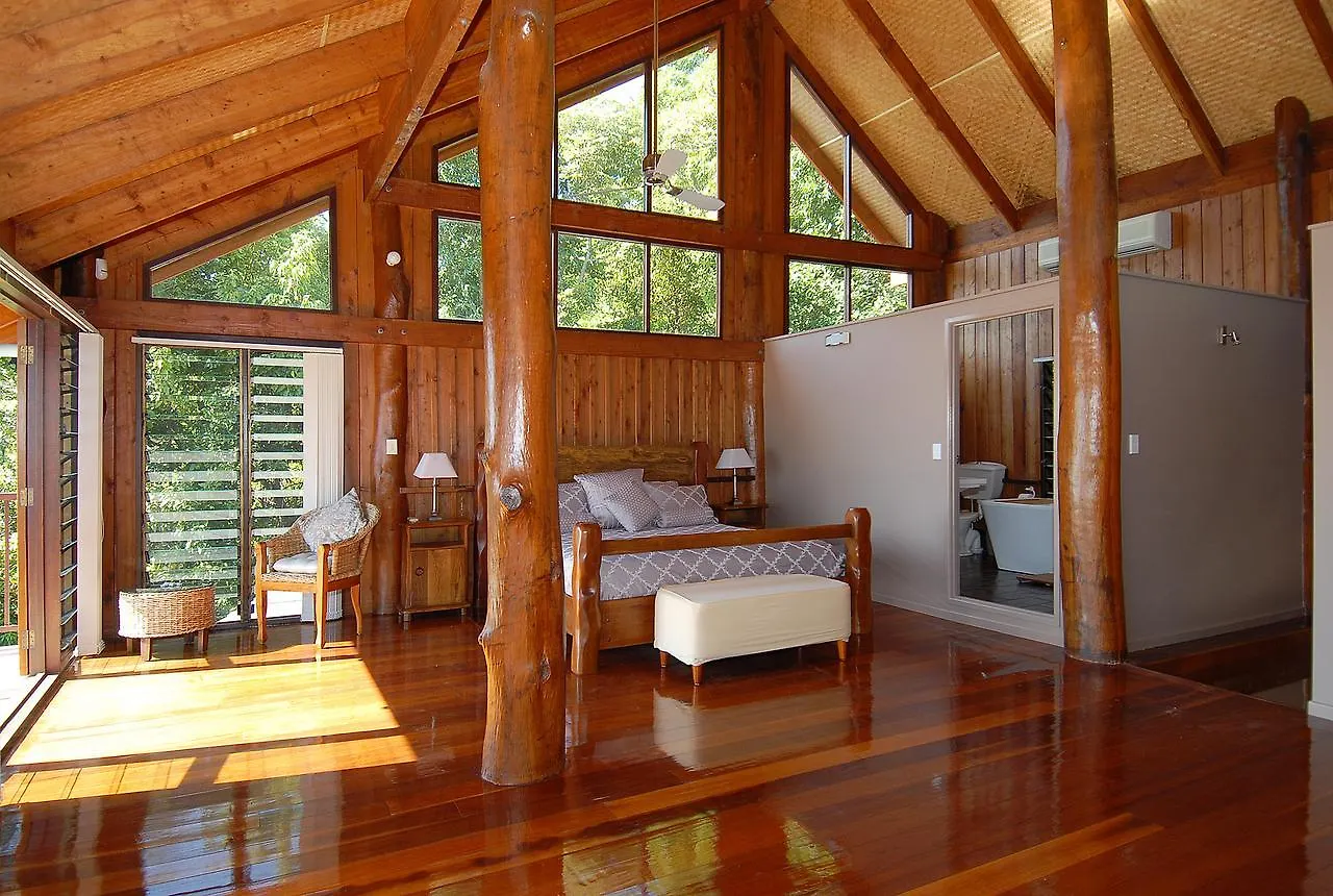 Seascape Hotel Trinity Beach Holiday home